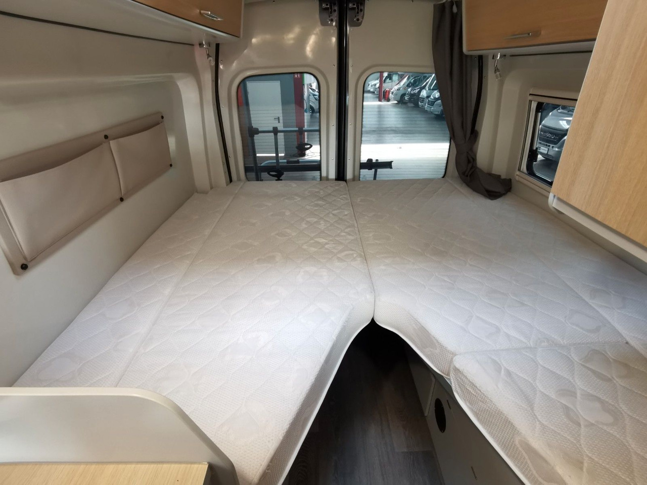 Camper van Karmann DEXTER 570 / 170 PS / 4x4/ ALU / SOLAR / MARKISE: Foto 18
