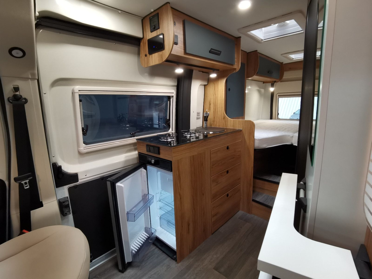 Karmann DEXTER 600 /MODELL 2026/ EINZELBETTEN 5.99M - Camper van: Foto 1 Karmann DEXTER 600 /MODELL 2026/ EINZELBETTEN 5.99M - Camper van: Foto 1