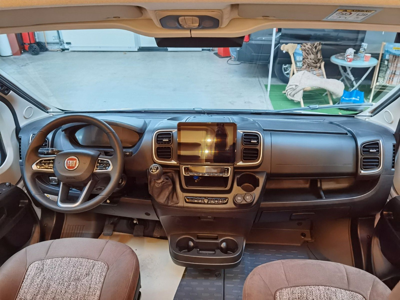 Camper van Malibu VAN COMFORT GT - 640 LE / NAVIGATION & KEYLESS: Foto 10