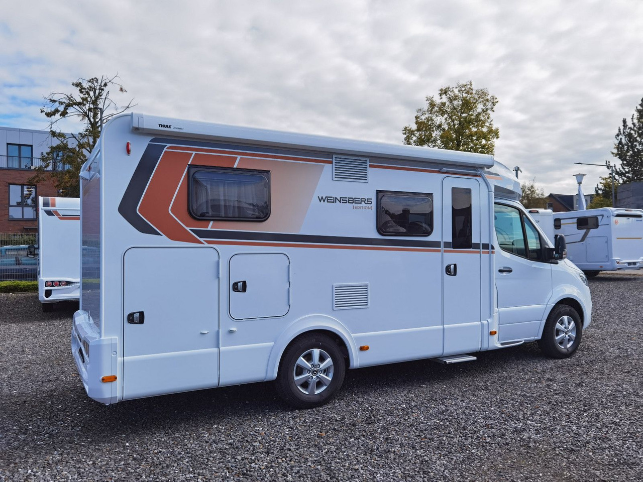Weinsberg CARACOMPACT 640 MEG EDITION-PEPPER /-MODELL 2025 Weinsberg CARACOMPACT 640 MEG EDITION-PEPPER /-MODELL 2025 - Autorulotă semi-integrată: Foto 5 Weinsberg CARACOMPACT 640 MEG EDITION-PEPPER /-MODELL 2025 Weinsberg CARACOMPACT 640 MEG EDITION-PEPPER /-MODELL 2025 - Autorulotă semi-integrată: Foto 5