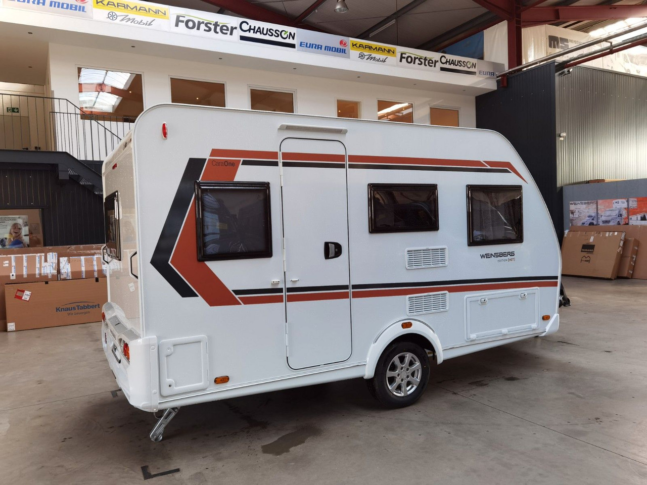 Weinsberg CARAONE 390 QD - EDITION HOT / -2025 -/ 1350 KG - Rulotă: Foto 4 Weinsberg CARAONE 390 QD - EDITION HOT / -2025 -/ 1350 KG - Rulotă: Foto 4