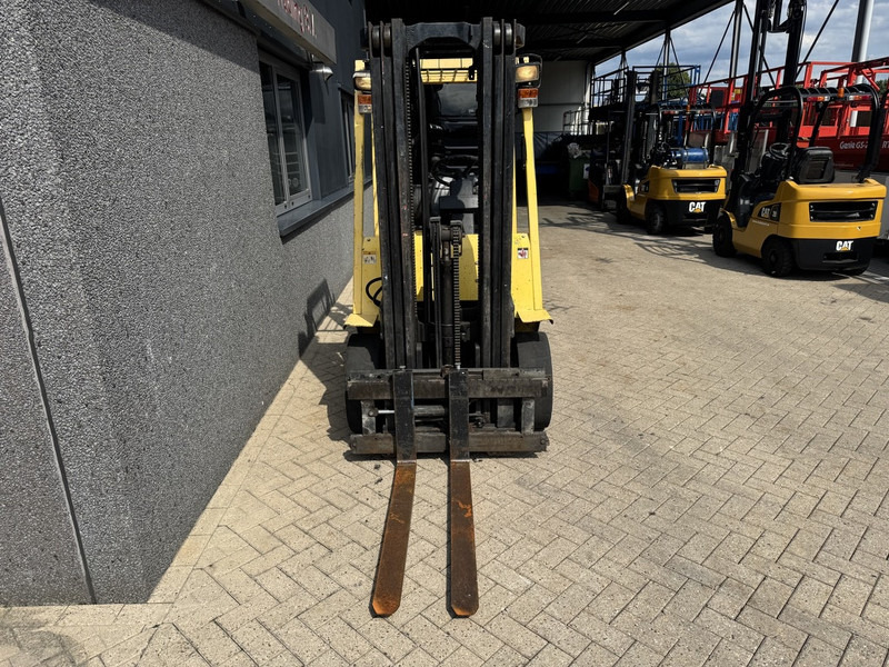 Hyster H2.50XM Triplo 470 Freelift / Sideshift LPG 1995 - Stivuitor GPL: Foto 4 Hyster H2.50XM Triplo 470 Freelift / Sideshift LPG 1995 - Stivuitor GPL: Foto 4