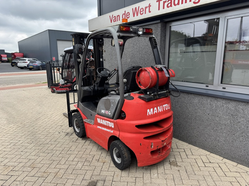 Manitou MI 18 G Triplo 475 Freelift/Sideshift LPG 2016 - Stivuitor GPL: Foto 5 Manitou MI 18 G Triplo 475 Freelift/Sideshift LPG 2016 - Stivuitor GPL: Foto 5