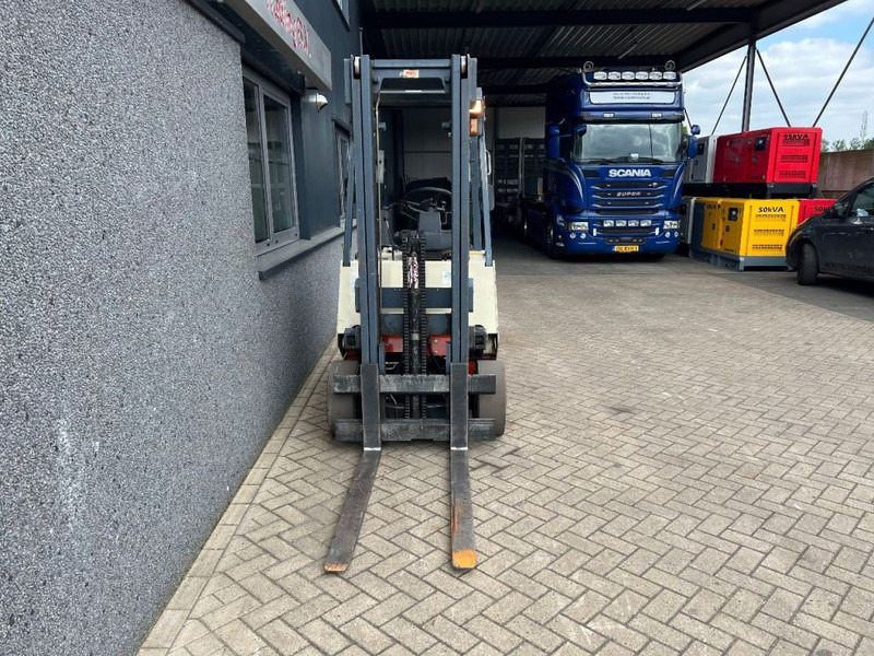 Nissan 02L25CU Heftruck Nissan 02L25CU duplo 340 Freelift elektrisch - Electrostivuitor: Foto 5 Nissan 02L25CU Heftruck Nissan 02L25CU duplo 340 Freelift elektrisch - Electrostivuitor: Foto 5