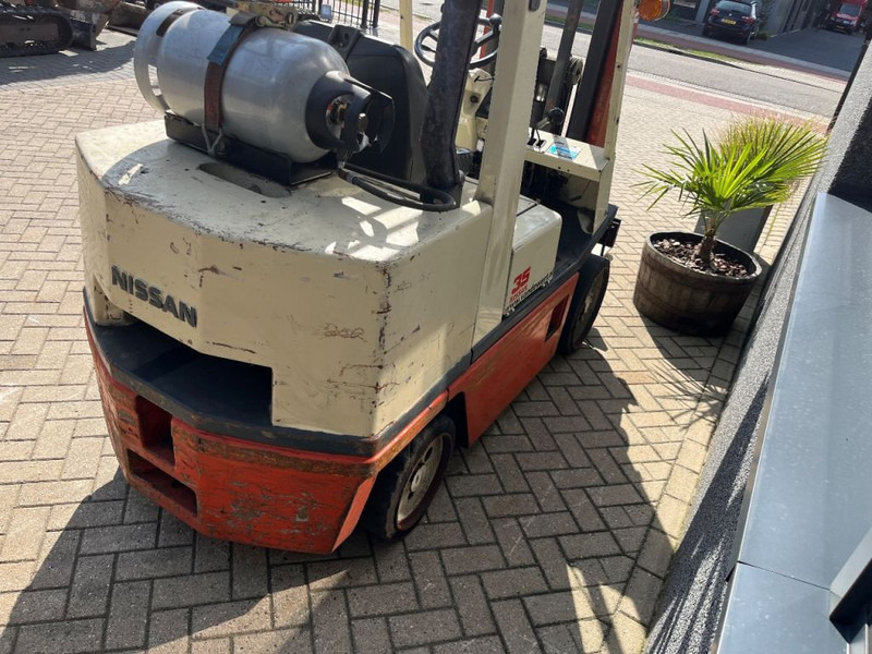 Nissan FG35U heftruck dulpo310 freelift 3e functie LPG COMPACT - Stivuitor GPL: Foto 4 Nissan FG35U heftruck dulpo310 freelift 3e functie LPG COMPACT - Stivuitor GPL: Foto 4