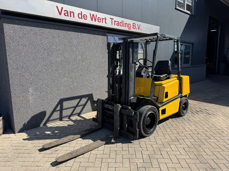 Yale GDP30 - Stivuitor diesel: Foto 3 Yale GDP30 - Stivuitor diesel: Foto 3