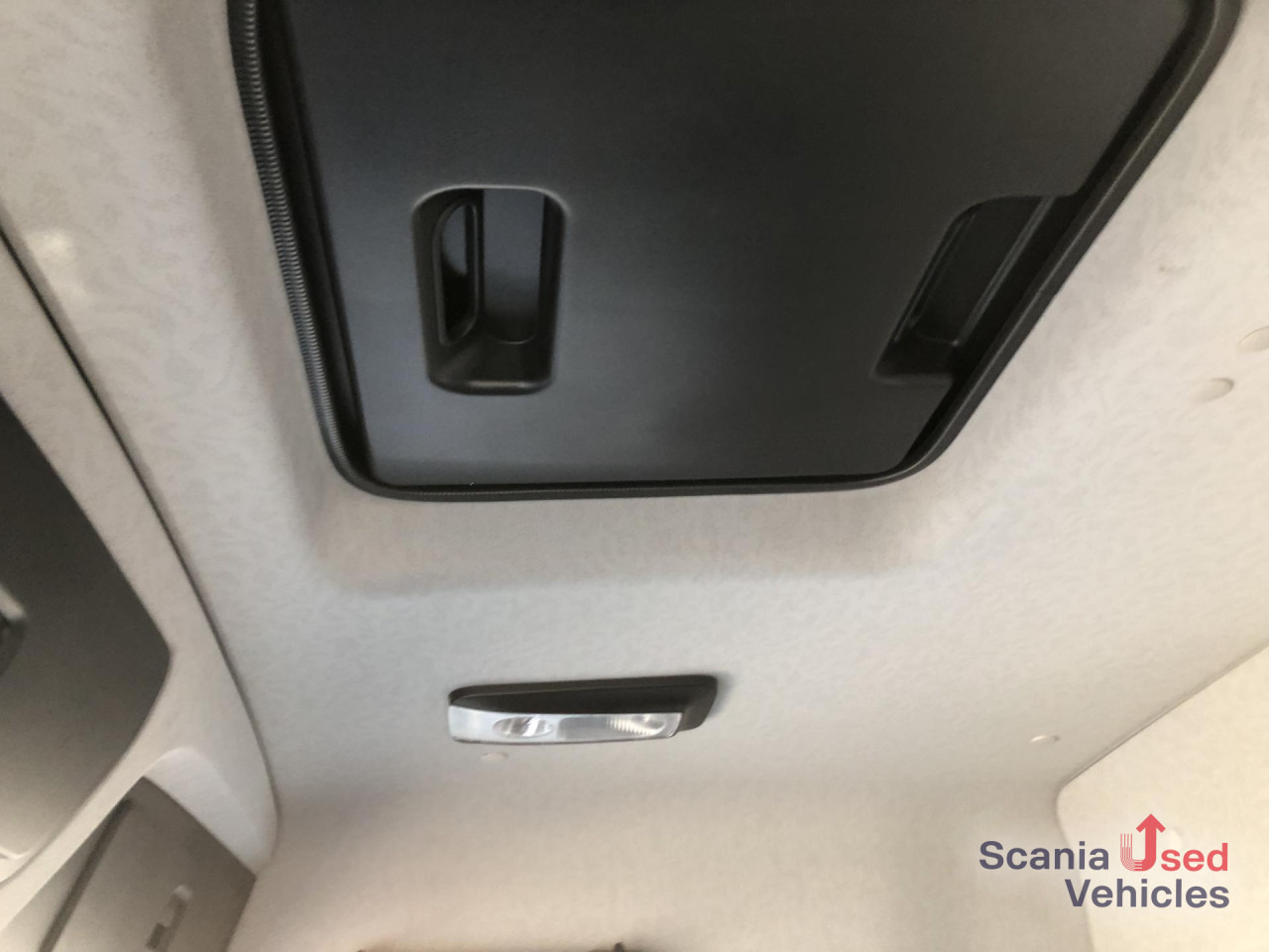 MERCEDES-BENZ Arocs 2648 / Komplettzug - Camion basculantă: Foto 5 MERCEDES-BENZ Arocs 2648 / Komplettzug - Camion basculantă: Foto 5