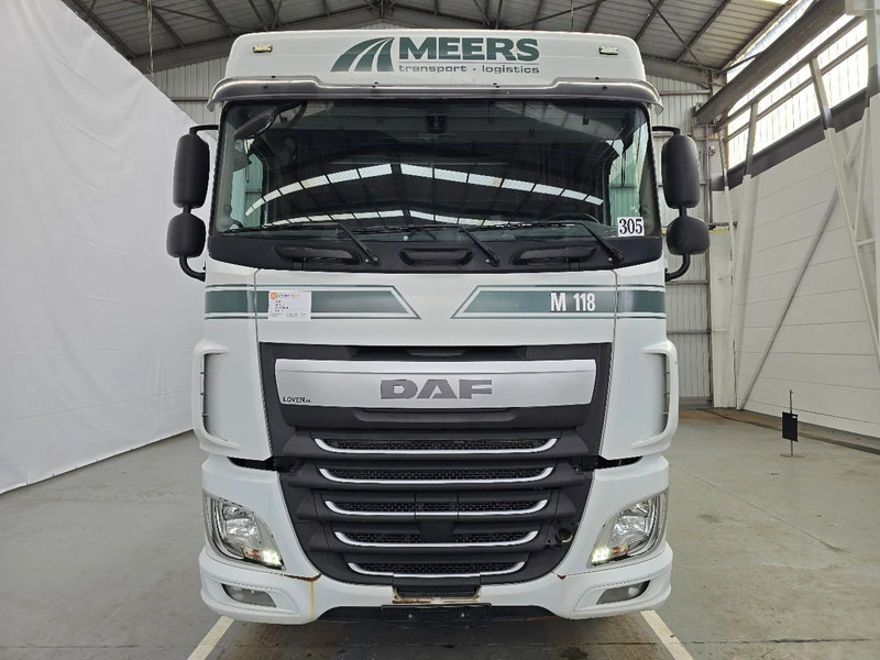 DAF XF 460 AIRCO / EURO 6 - Cap tractor: Foto 2 DAF XF 460 AIRCO / EURO 6 - Cap tractor: Foto 2