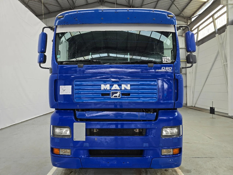 MAN TGA 18.430 MANUEL / RETARDER / AIRCO - Cap tractor: Foto 2 MAN TGA 18.430 MANUEL / RETARDER / AIRCO - Cap tractor: Foto 2