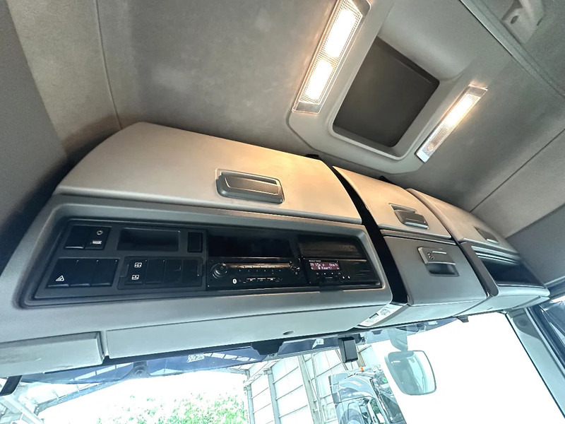 Cap tractor Renault T460 HD001 / AIRCO: Foto 12 Cap tractor Renault T460 HD001 / AIRCO: Foto 12