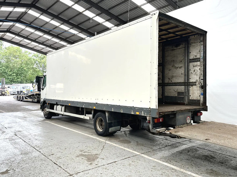 DAF LF 55.220 AE45 LAMMES/LAMMES - BLATT / BLATT - Camion furgon: Foto 3 DAF LF 55.220 AE45 LAMMES/LAMMES - BLATT / BLATT - Camion furgon: Foto 3