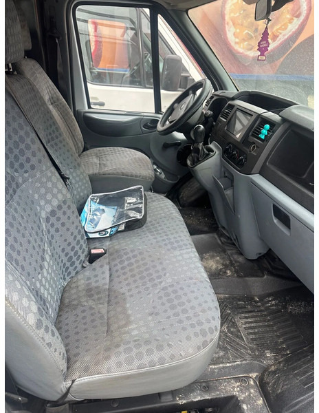 Ford Transit 85 T260 MOTEUR / BOÎTE-GETRIEBE-GEARBOX ok /POUR PIECES - TEILE - ONDERDELEN - Dubă: Foto 3 Ford Transit 85 T260 MOTEUR / BOÎTE-GETRIEBE-GEARBOX ok /POUR PIECES - TEILE - ONDERDELEN - Dubă: Foto 3