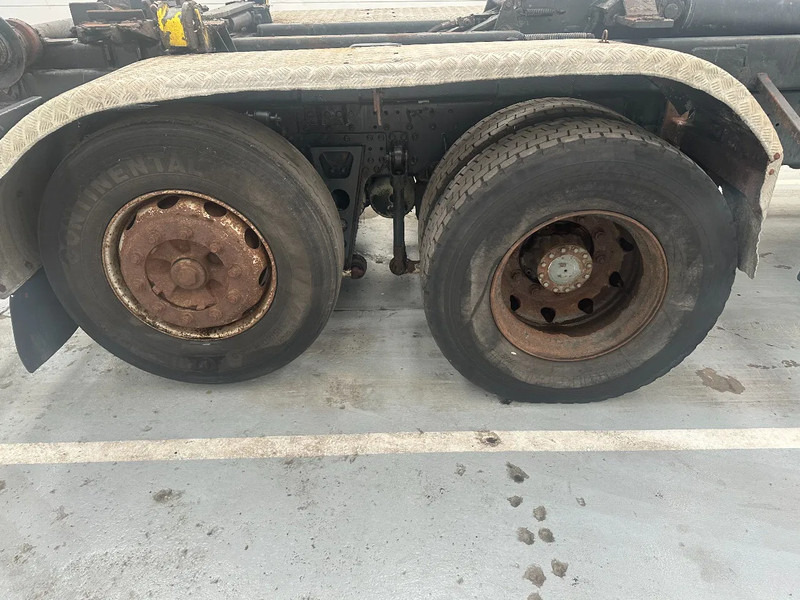 MAN 26 343 6x2 - Camion cu cârlig: Foto 5 MAN 26 343 6x2 - Camion cu cârlig: Foto 5