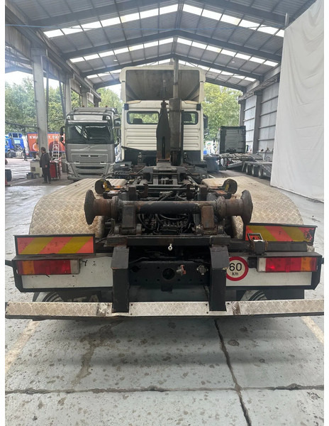 MAN 26 343 6x2 - Camion cu cârlig: Foto 3 MAN 26 343 6x2 - Camion cu cârlig: Foto 3