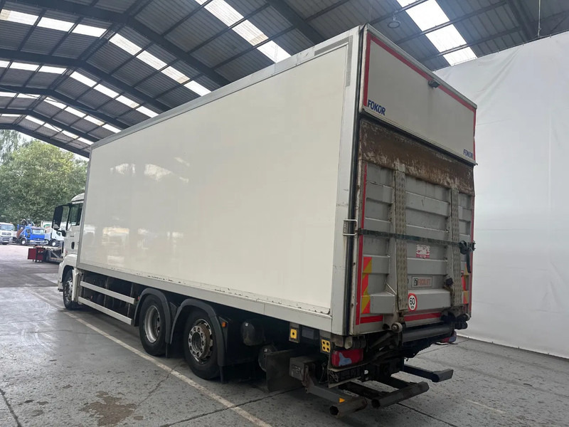 MAN TGS 26.320 6x2 - Camion izoterma: Foto 4 MAN TGS 26.320 6x2 - Camion izoterma: Foto 4