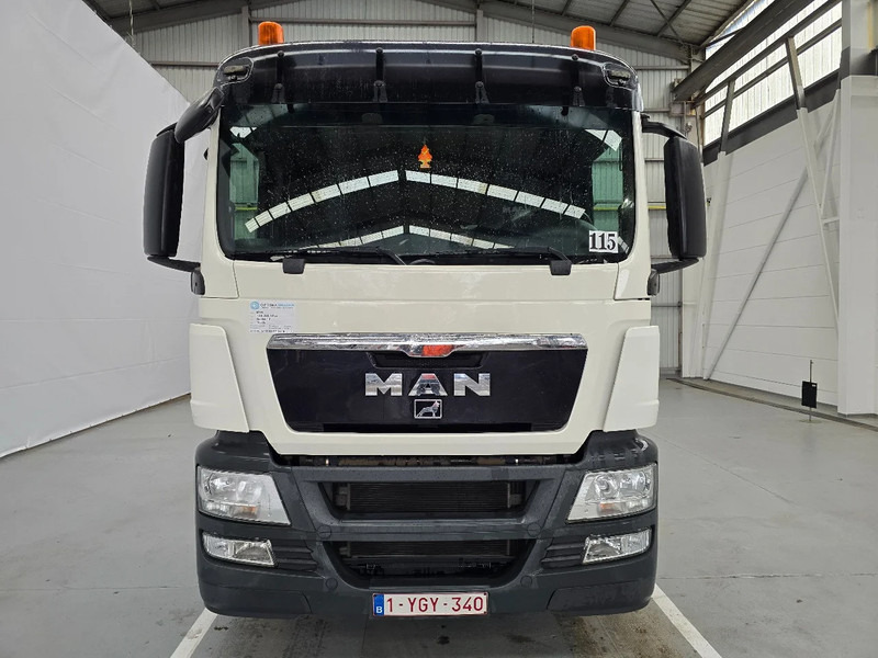 MAN TGS 26.440 6x4 / EURO 5 / AIRCO - Camion şasiu: Foto 2 MAN TGS 26.440 6x4 / EURO 5 / AIRCO - Camion şasiu: Foto 2