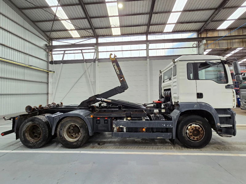 MAN TGS 28.360 6x2 / AIRCO / LIFTAS - Camion cu cârlig: Foto 3 MAN TGS 28.360 6x2 / AIRCO / LIFTAS - Camion cu cârlig: Foto 3