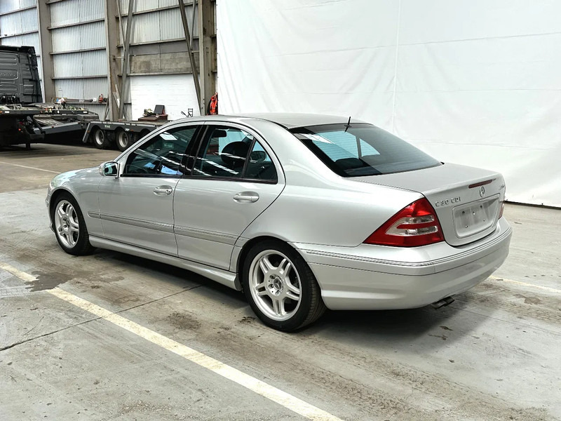 Mercedes-Benz C-Klasse C30 CDI / AMG /DIESEL TURBO 33795 km - Berlină/ Sedan: Foto 3 Mercedes-Benz C-Klasse C30 CDI / AMG /DIESEL TURBO 33795 km - Berlină/ Sedan: Foto 3