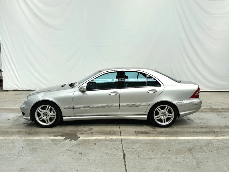 Mercedes-Benz C-Klasse C30 CDI / AMG /DIESEL TURBO 33795 km - Berlină/ Sedan: Foto 2 Mercedes-Benz C-Klasse C30 CDI / AMG /DIESEL TURBO 33795 km - Berlină/ Sedan: Foto 2