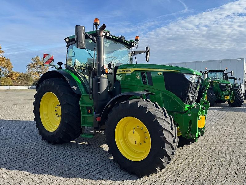 John Deere 6R195 AP 50KM COMMAND-PRO 2023 FH+FA!!! - Tractor agricol: Foto 2 John Deere 6R195 AP 50KM COMMAND-PRO 2023 FH+FA!!! - Tractor agricol: Foto 2