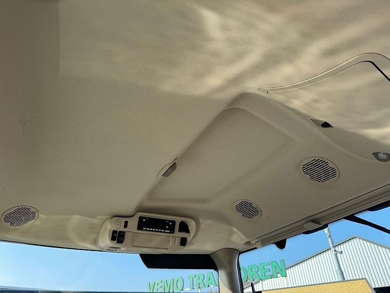 Tractor agricol John Deere 6R195 AP 50KM COMMAND-PRO G5-PLUS 2024 705 UUR!!!: Foto 8 Tractor agricol John Deere 6R195 AP 50KM COMMAND-PRO G5-PLUS 2024 705 UUR!!!: Foto 8