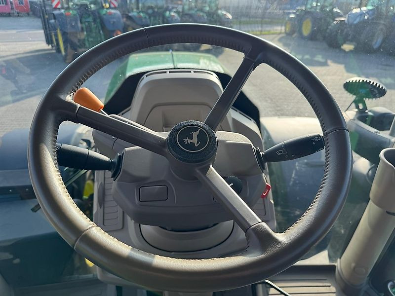 Tractor agricol John Deere 6R195 AP 50KM COMMAND-PRO G5-PLUS 2024 705 UUR!!!: Foto 18 Tractor agricol John Deere 6R195 AP 50KM COMMAND-PRO G5-PLUS 2024 705 UUR!!!: Foto 18
