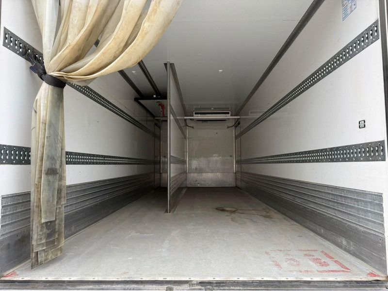 Leasing de Renault D210.14 Frigobox Multitemp + Taillift THERMO KING T800R Renault D210.14 Frigobox Multitemp + Taillift THERMO KING T800R: Foto 10