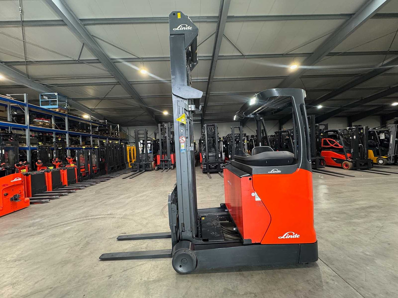 04/2019 SERVICE + UVV 11/2026 LINDE R16 1,600KG TRIPLEX 505CM RAVAS SCALES ELECTRIC FORKLIFT REACH TRUCK 3,671 HOURS - Motostivuitor: Foto 4 04/2019 SERVICE + UVV 11/2026 LINDE R16 1,600KG TRIPLEX 505CM RAVAS SCALES ELECTRIC FORKLIFT REACH TRUCK 3,671 HOURS - Motostivuitor: Foto 4