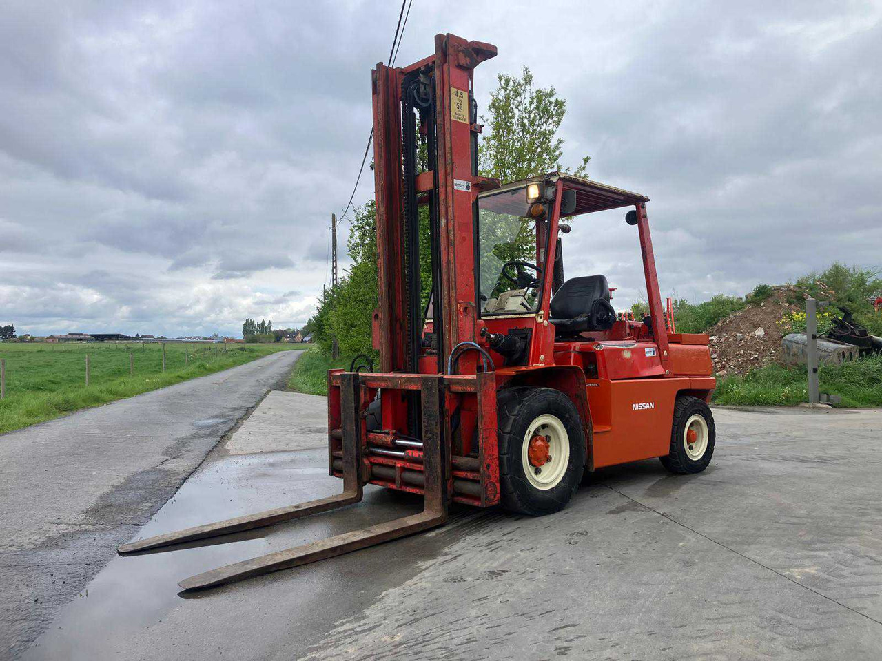 1994 NISSAN D1ZWGF03A40U FORKLIFT - Motostivuitor: Foto 1 1994 NISSAN D1ZWGF03A40U FORKLIFT - Motostivuitor: Foto 1