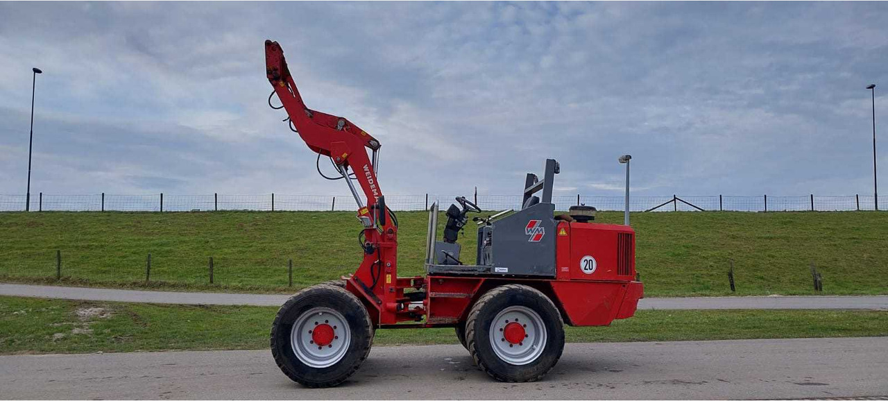 1996 WEIDEMANN 4002 SHOVEL - Încărcător frontal pe pneuri: Foto 3 1996 WEIDEMANN 4002 SHOVEL - Încărcător frontal pe pneuri: Foto 3