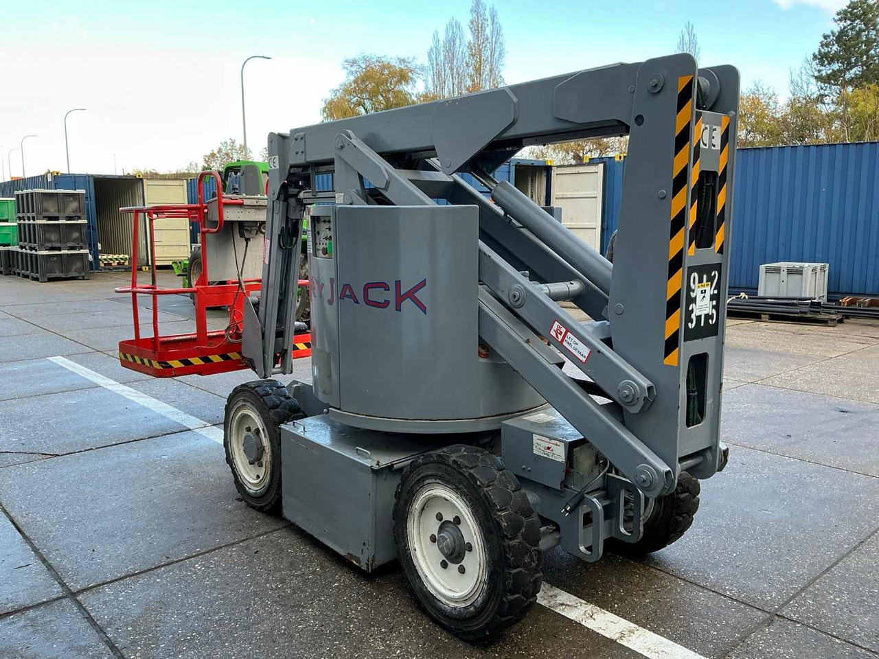 1998 SKYJACK SJKB-33N AERIAL PLATFORM - Autopropulsată platformă: Foto 4 1998 SKYJACK SJKB-33N AERIAL PLATFORM - Autopropulsată platformă: Foto 4