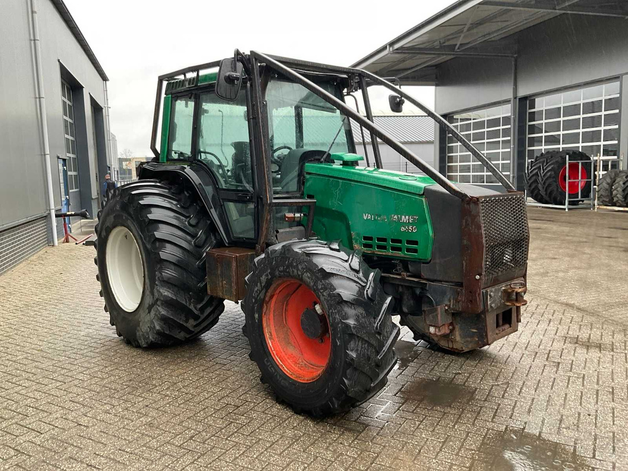 2000 VALTRA-VALMET 6650 HITECH TWINTRAC ALL-WHEEL DRIVE FARM TRACTOR - Tractor agricol: Foto 4 2000 VALTRA-VALMET 6650 HITECH TWINTRAC ALL-WHEEL DRIVE FARM TRACTOR - Tractor agricol: Foto 4