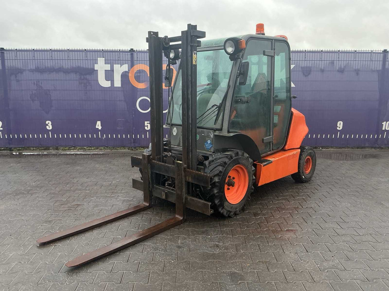 2001 AUSA CH150 ROUGH TERRAIN FORKLIFT - Motostivuitor: Foto 1 2001 AUSA CH150 ROUGH TERRAIN FORKLIFT - Motostivuitor: Foto 1