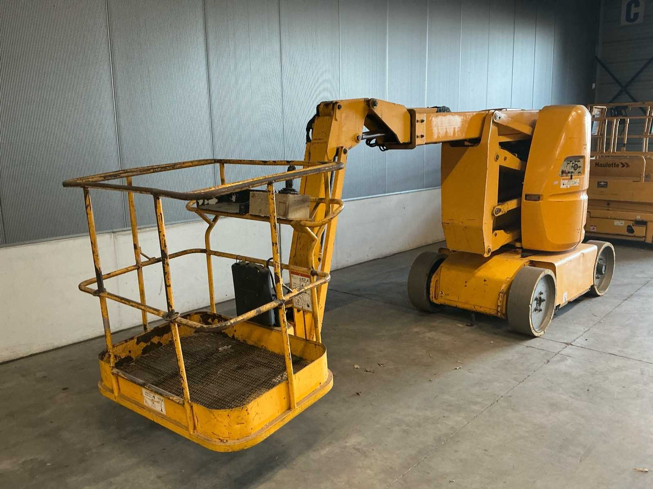 Autopropulsată platformă 2005 MANITOU 120 AETJ AERIAL PLATFORM: Foto 6