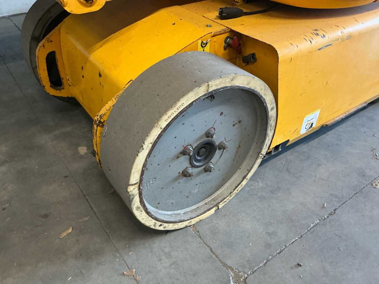 Autopropulsată platformă 2005 MANITOU 120 AETJ AERIAL PLATFORM: Foto 14