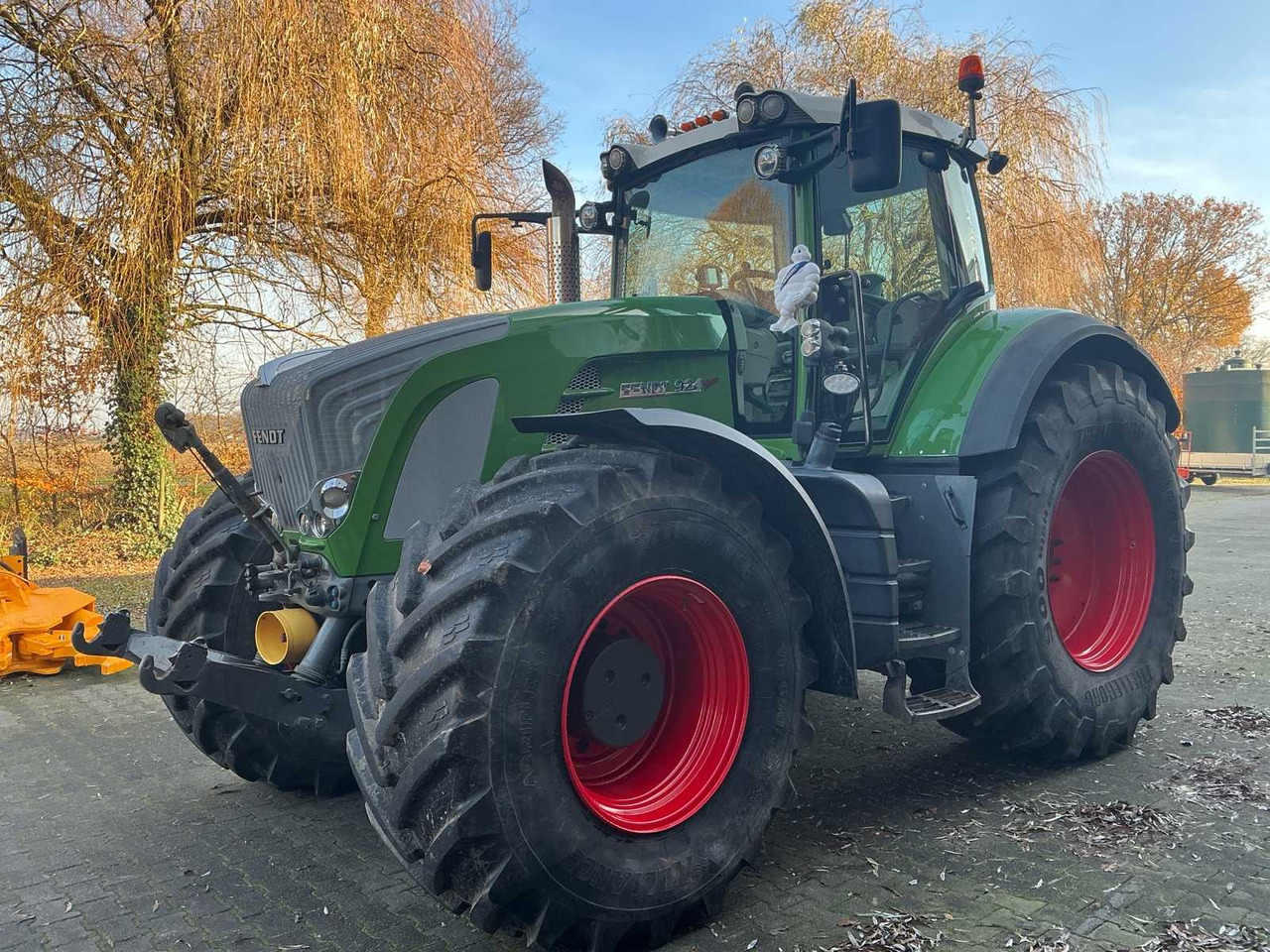 2008 FENDT 924 VARIO ALL-WHEEL DRIVE FARM TRACTOR - Tractor agricol: Foto 1 2008 FENDT 924 VARIO ALL-WHEEL DRIVE FARM TRACTOR - Tractor agricol: Foto 1
