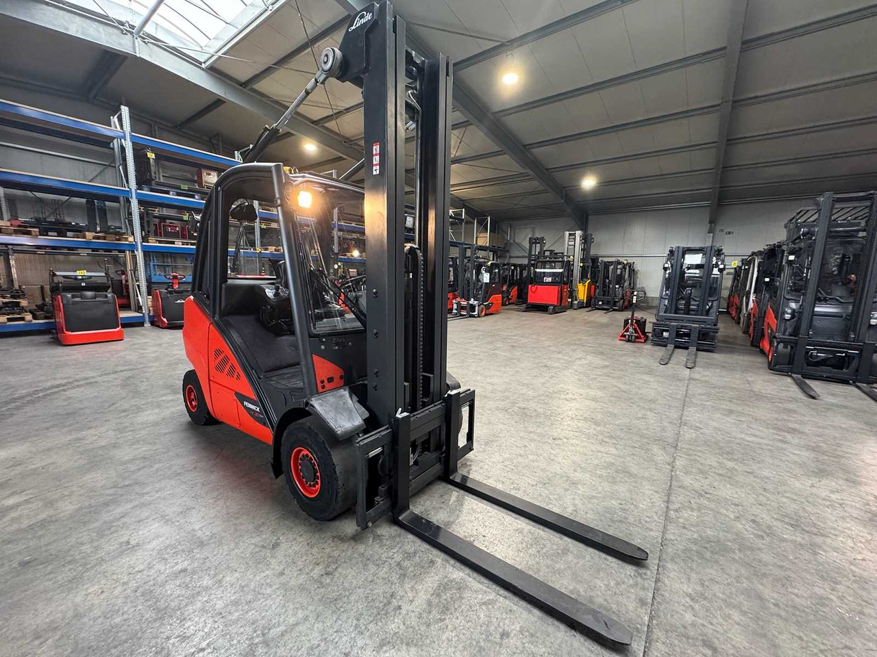 2015 SERVICE + UVV 09/2026 LINDE H30T 3,000KG TRIPLEX 645CM GAS FORKLIFT FORKLIFT 4,066 HOURS - Motostivuitor: Foto 4 2015 SERVICE + UVV 09/2026 LINDE H30T 3,000KG TRIPLEX 645CM GAS FORKLIFT FORKLIFT 4,066 HOURS - Motostivuitor: Foto 4