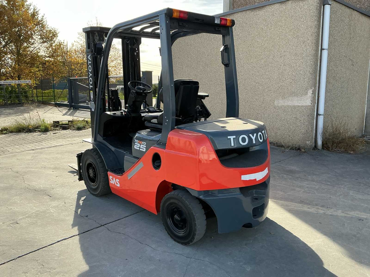 2016 TOYOTA 06-8FD25F FORKLIFT - Motostivuitor: Foto 4 2016 TOYOTA 06-8FD25F FORKLIFT - Motostivuitor: Foto 4