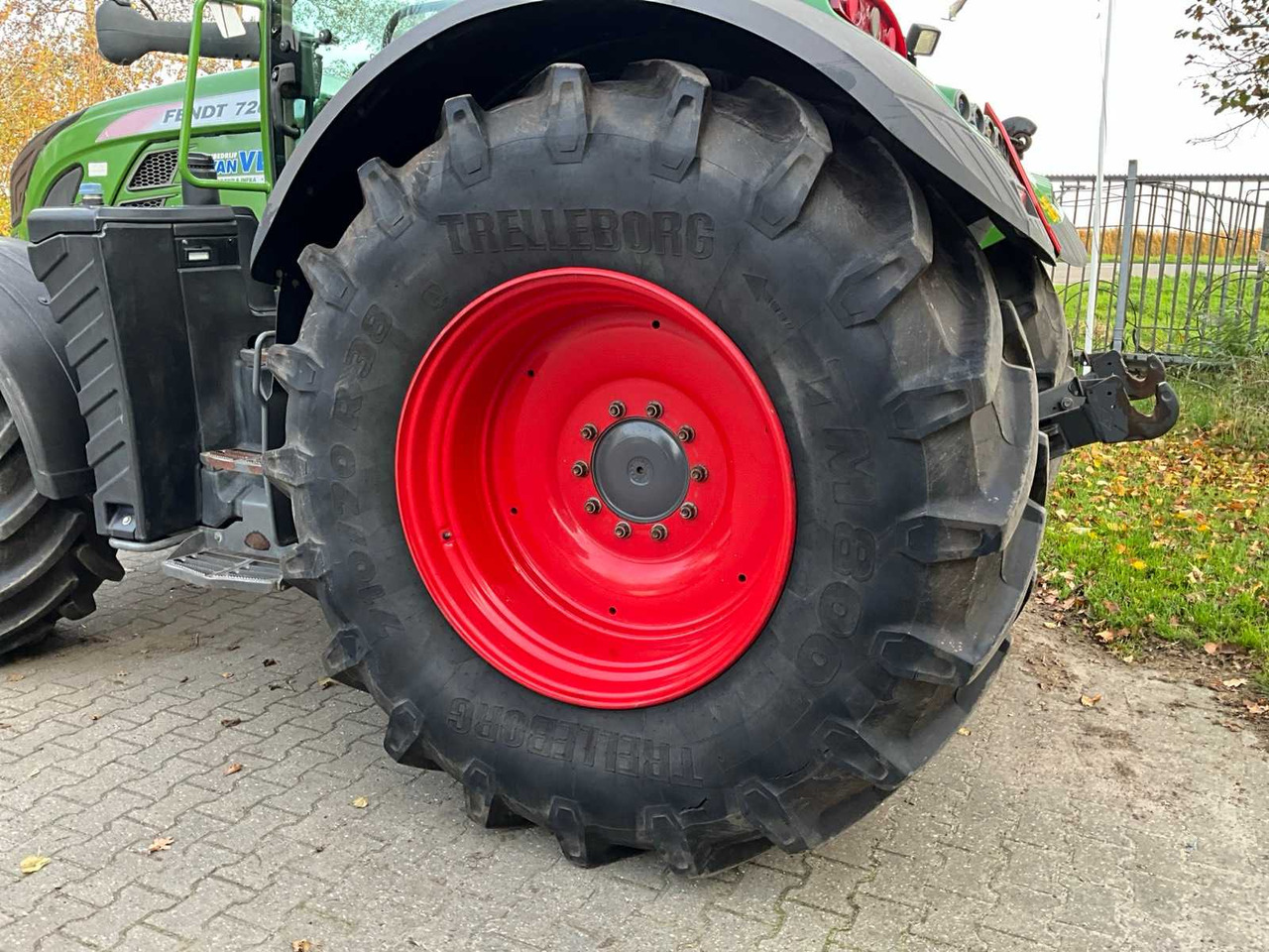 2017 FENDT 720 VARIO ALL-WHEEL DRIVE AGRICULTURAL TRACTOR - Tractor agricol: Foto 5 2017 FENDT 720 VARIO ALL-WHEEL DRIVE AGRICULTURAL TRACTOR - Tractor agricol: Foto 5