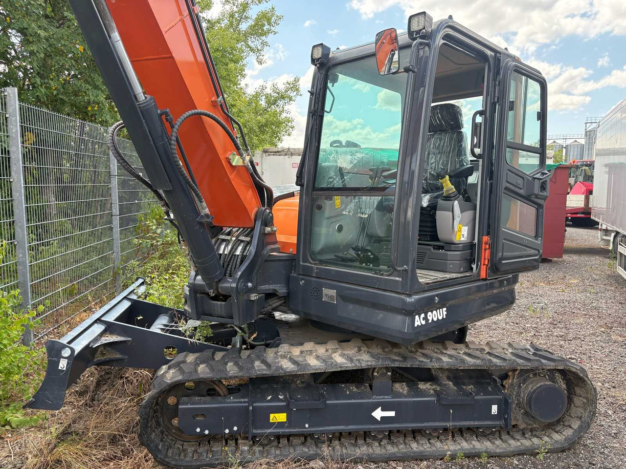 ATLAS KOMPAKT GmbH AC 90Uf - Excavator pe şenile: Foto 2 ATLAS KOMPAKT GmbH AC 90Uf - Excavator pe şenile: Foto 2