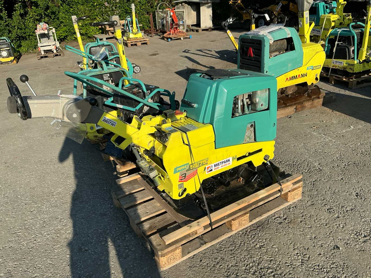 Ammann APH 55/75 - Placă compactoare: Foto 1 Ammann APH 55/75 - Placă compactoare: Foto 1