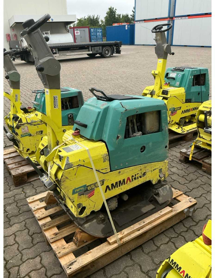 Ammann APH 65/85 - Placă compactoare: Foto 2 Ammann APH 65/85 - Placă compactoare: Foto 2