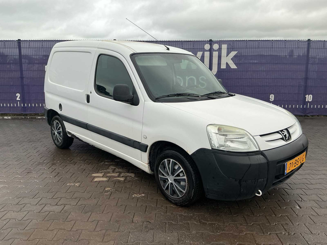 2005 - PEUGEOT - PARTNER - 170C 1.9 D AVANTAGE - COMMERCIAL VEHICLE - Autoutilitară: Foto 2 2005 - PEUGEOT - PARTNER - 170C 1.9 D AVANTAGE - COMMERCIAL VEHICLE - Autoutilitară: Foto 2