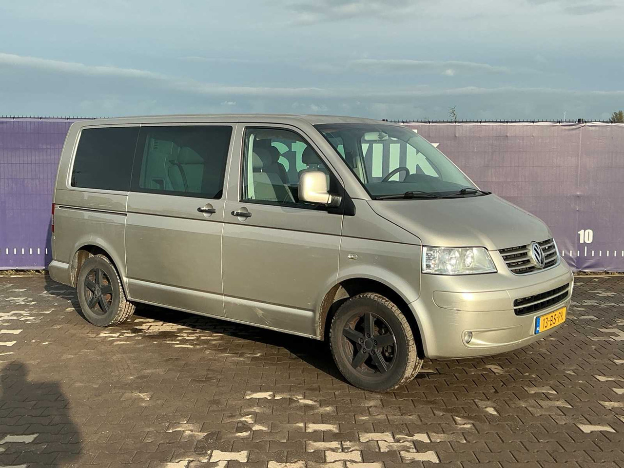 2005 - VOLKSWAGEN - TRANSPORTER - 2.5 TDI 300 BUD.DC - COMMERCIAL VEHICLE - Autoutilitară: Foto 2 2005 - VOLKSWAGEN - TRANSPORTER - 2.5 TDI 300 BUD.DC - COMMERCIAL VEHICLE - Autoutilitară: Foto 2