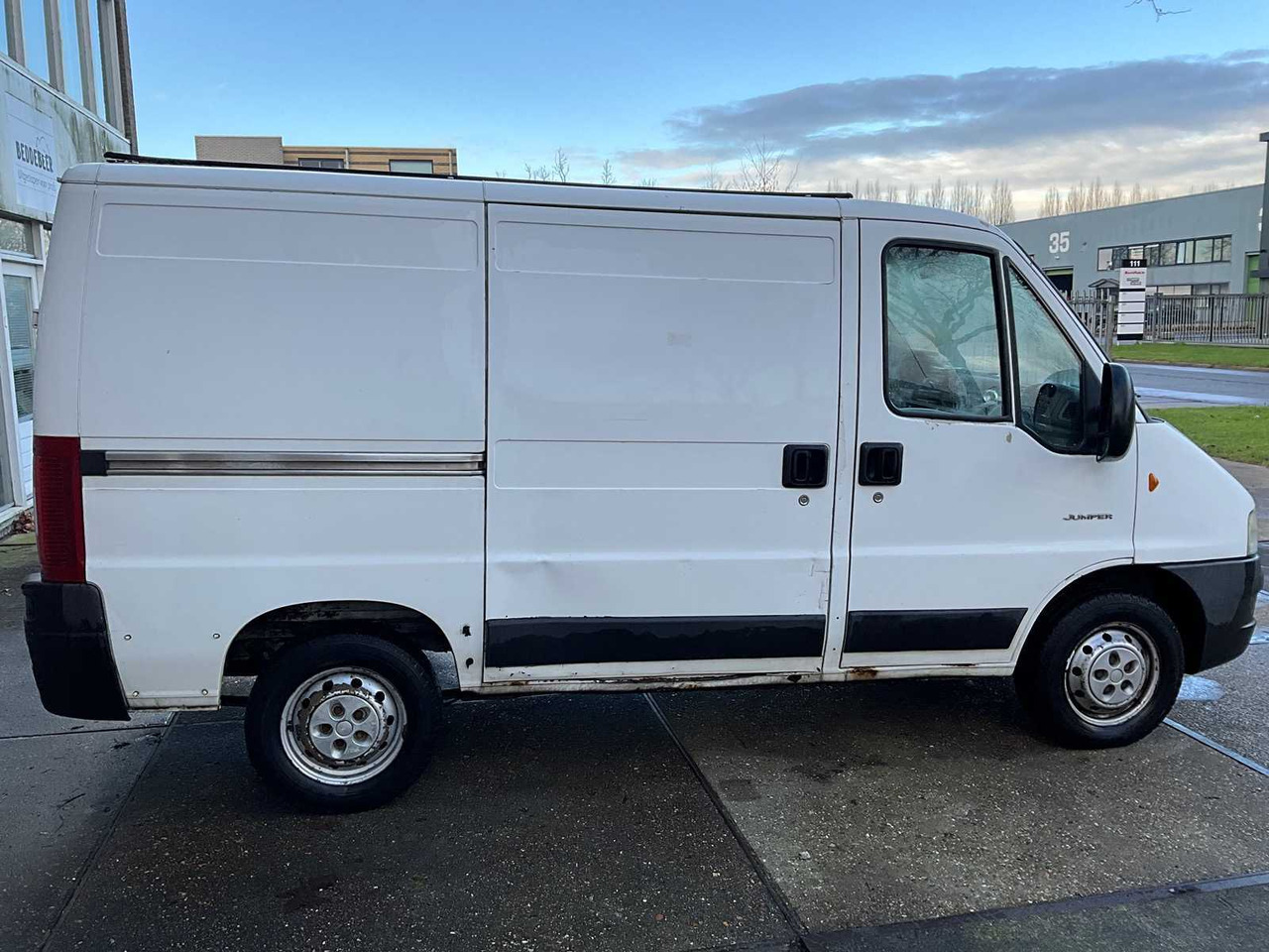 CITROEN JUMPER 29C 2.2 HDI, 2006, 70-BX-JV - Autoutilitară: Foto 4 CITROEN JUMPER 29C 2.2 HDI, 2006, 70-BX-JV - Autoutilitară: Foto 4