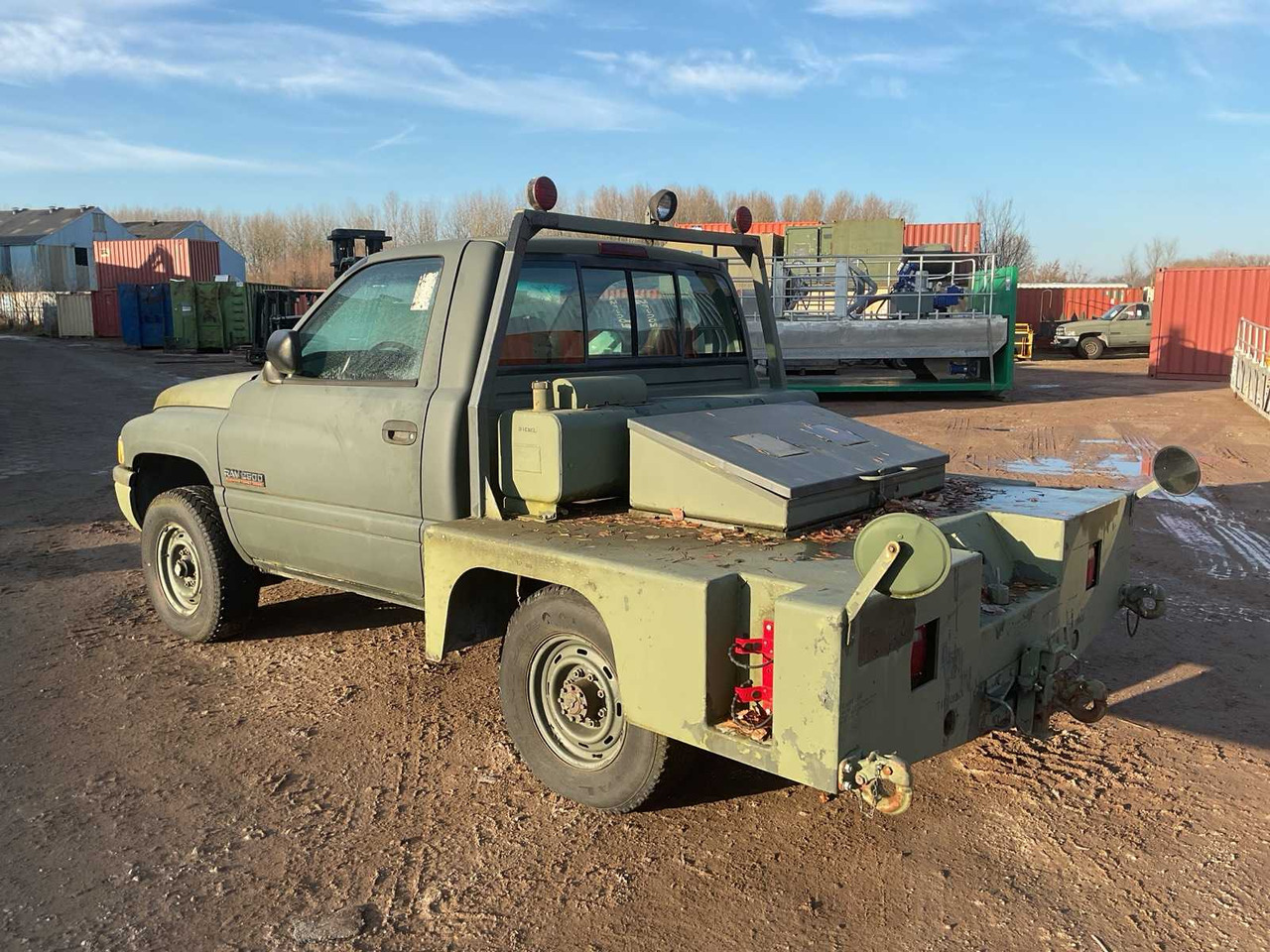 DODGE 2500 RAM AIRPLANE TUG - Autoutilitară: Foto 4 DODGE 2500 RAM AIRPLANE TUG - Autoutilitară: Foto 4