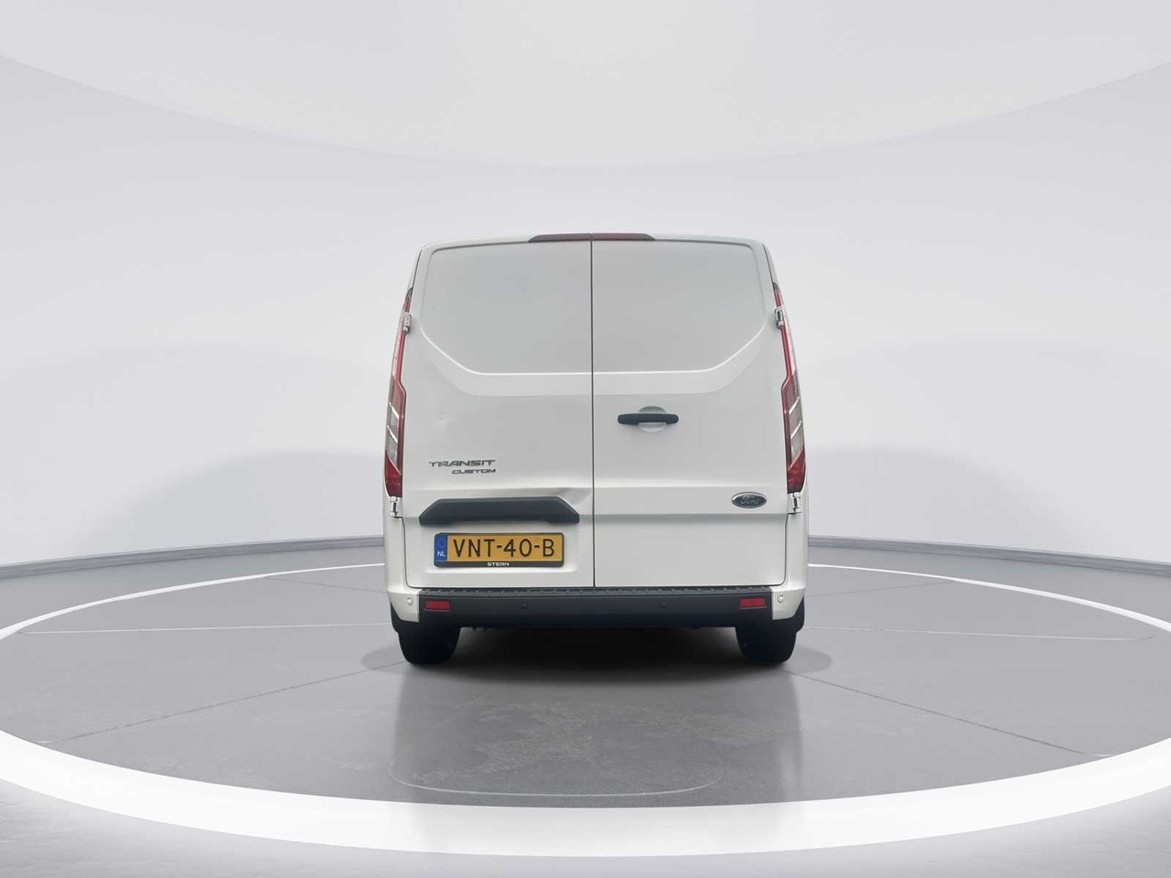 FORD TRANSIT CUSTOM 280 2.0 TDCI L1 H1 COMMERCIAL VEHICLE | VNT-40-B - Autoutilitară: Foto 4 FORD TRANSIT CUSTOM 280 2.0 TDCI L1 H1 COMMERCIAL VEHICLE | VNT-40-B - Autoutilitară: Foto 4