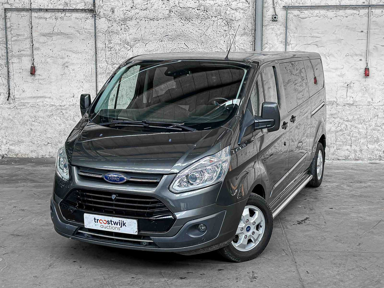 FORD TRANSIT CUSTOM 290 2.0 TDCI L2H1LDC DOUBLE CAB 170HP 2017, V-477-HZ - Autoutilitară: Foto 2 FORD TRANSIT CUSTOM 290 2.0 TDCI L2H1LDC DOUBLE CAB 170HP 2017, V-477-HZ - Autoutilitară: Foto 2