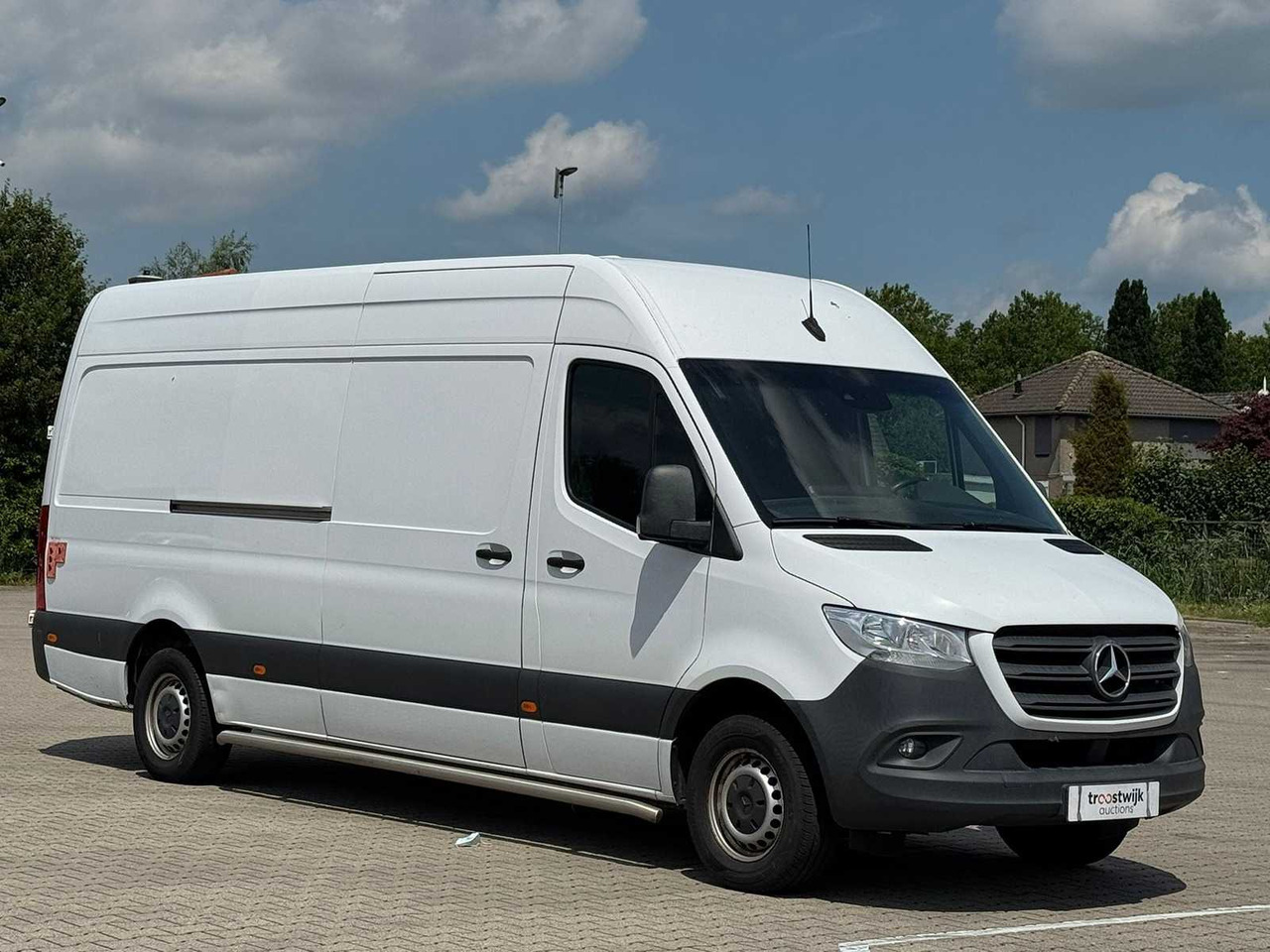 MERCEDES-BENZ SPRINTER 314 2.2 CDI L4H2 JUMBO |TAIL LIFT| VGP-54-N - Autoutilitară: Foto 3 MERCEDES-BENZ SPRINTER 314 2.2 CDI L4H2 JUMBO |TAIL LIFT| VGP-54-N - Autoutilitară: Foto 3
