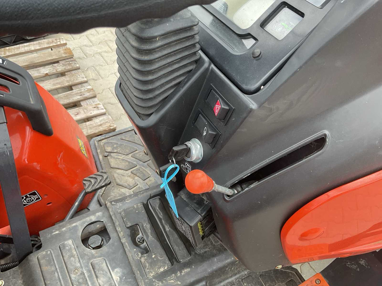 Avenger - Tractor mic: Foto 2 Avenger - Tractor mic: Foto 2